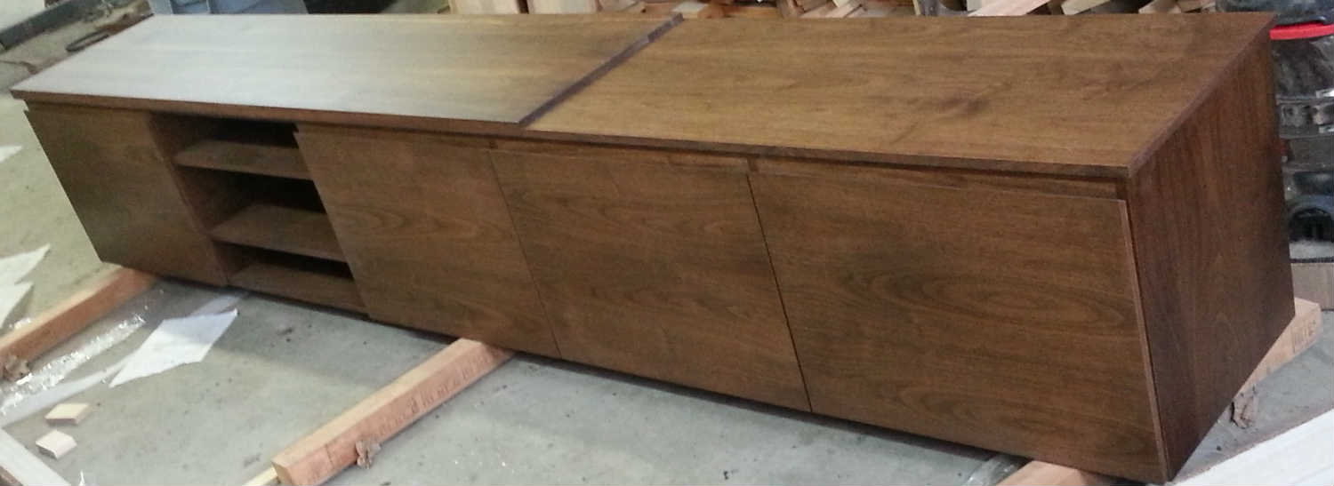 Console télé en bois massif