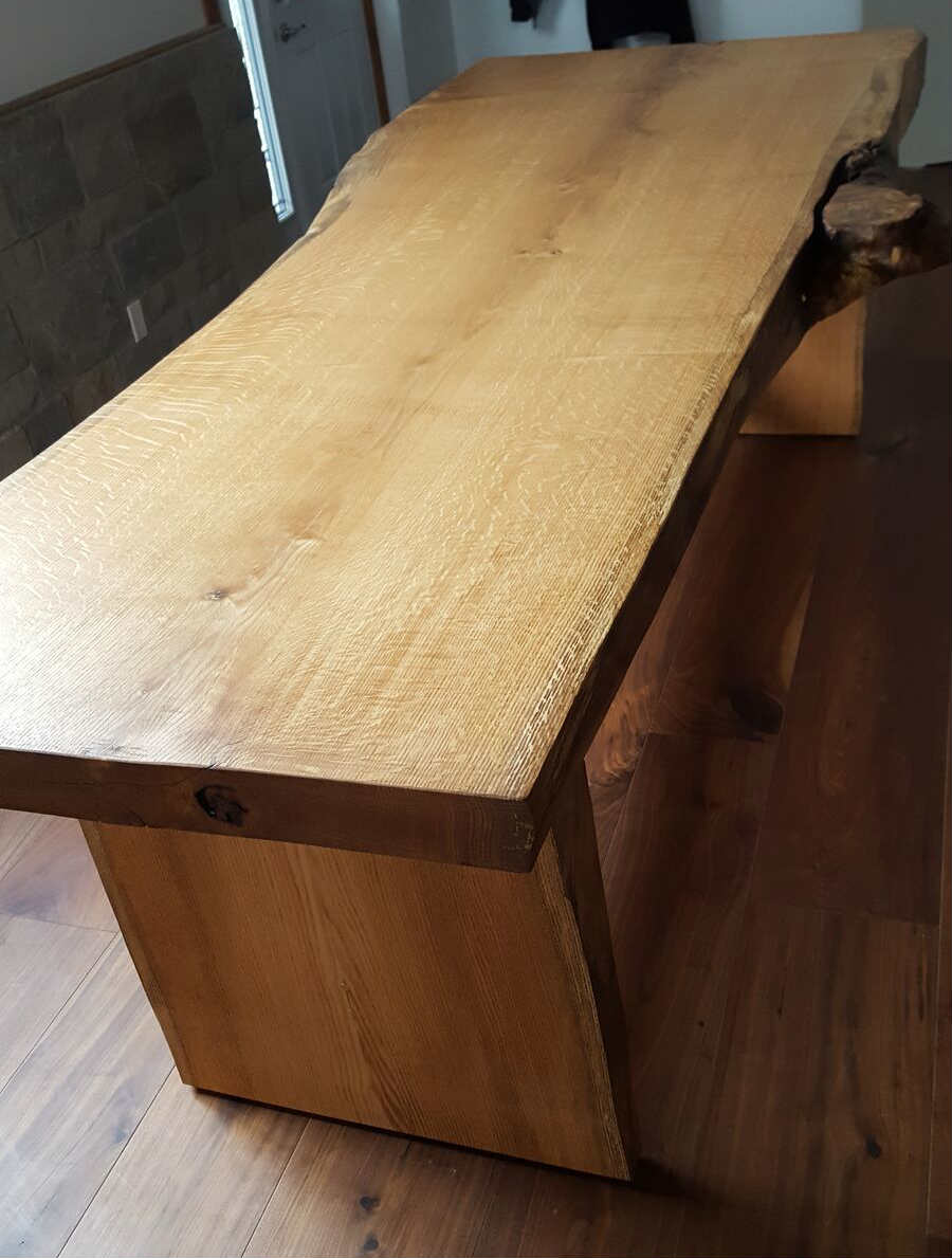 Table live edge en chêne